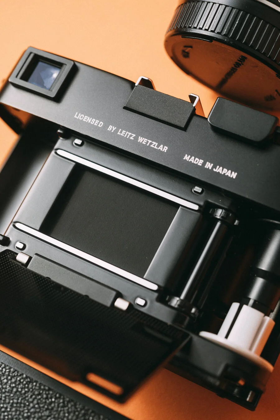 Minolta CL + M-Rokkor 40mm F2 — Hikari to iro – Premium film